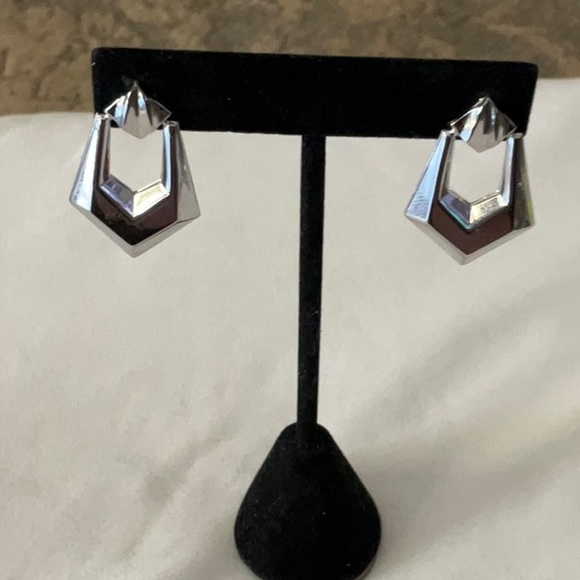 Shiny Silver Earrings - Picture 1 of 2